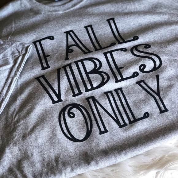 Fall vibes only tshirt - Picture 10 of 11